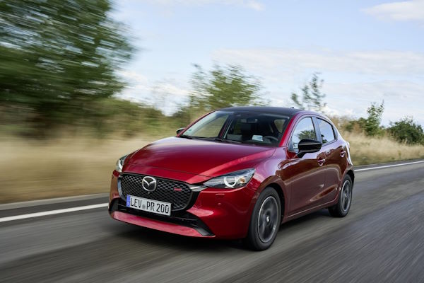 Mazda прекращает производство популярного городского хэтчбека после 10 лет