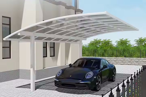 Де краще зберігати авто: під відкритим небом, у гаражі чи під навісом?