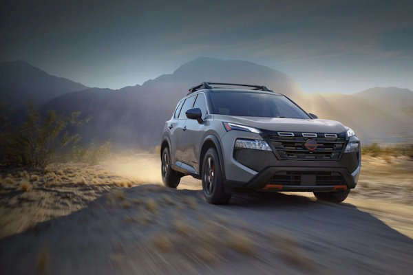 Nissan скорочує виробництво та персонал на заводах у США: деталі та причини