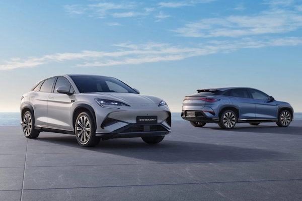 BYD представила електромобілі Han L EV та Tang L EV із зарядкою за 5 хвилин