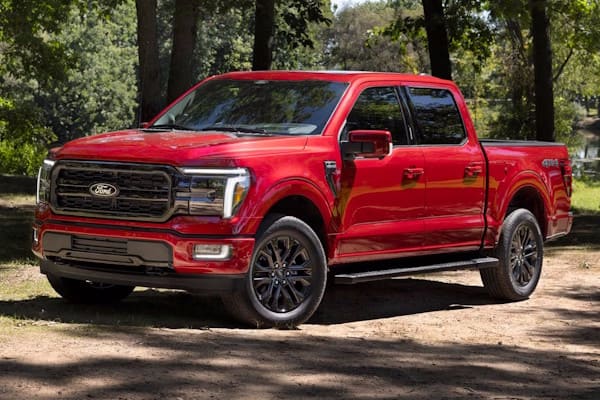 Ford F-Series вновь возглавил рейтинг самых популярных автомобилей в США