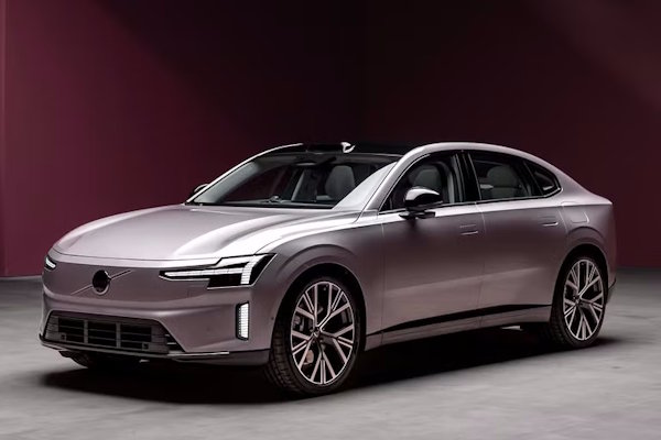 Volvo официально представила электромобиль ES90 с запасом хода 700 км